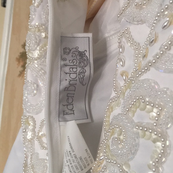 Eden bridals handmade beads very elegant38 beast , 32 waist , 77 inches long - Picture 12 of 14